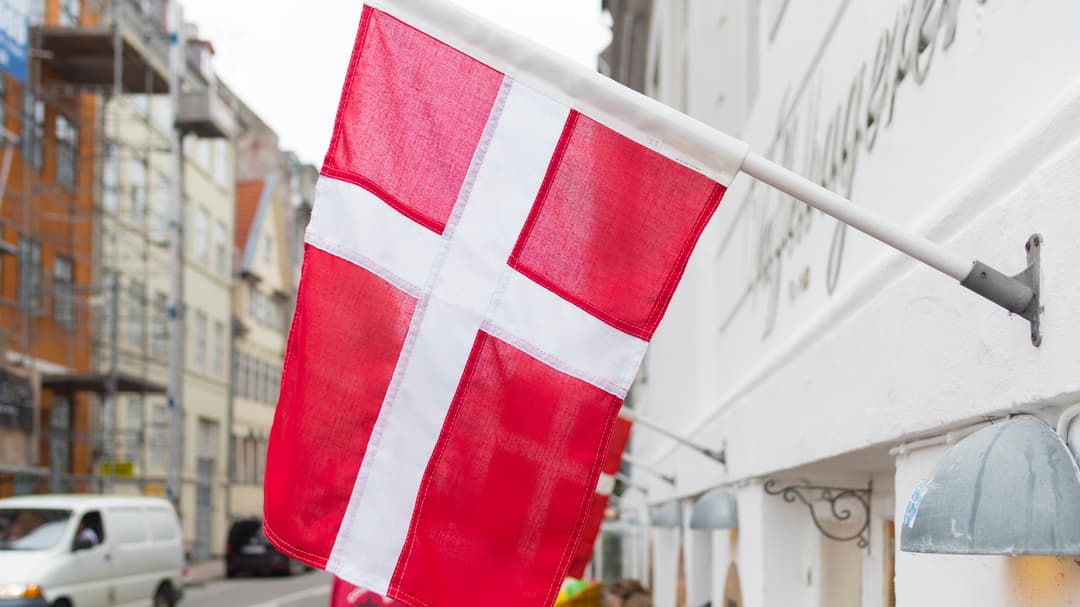 Bild på dansk flagga