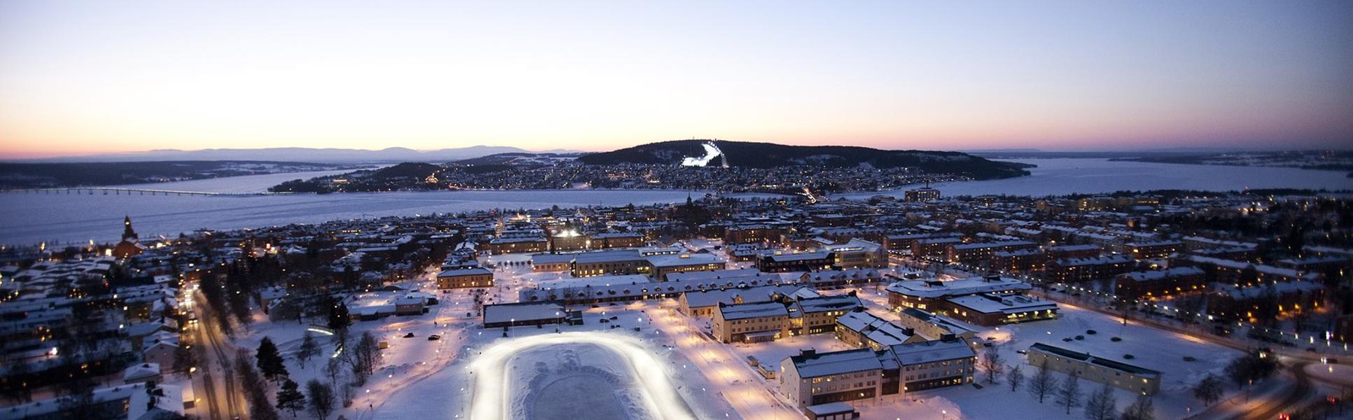 Östersund by night_resize_1123X1685_resize_600X1685.jpg