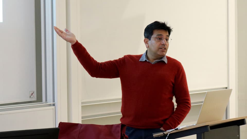 Faisal_Qureshi_16x9.jpg