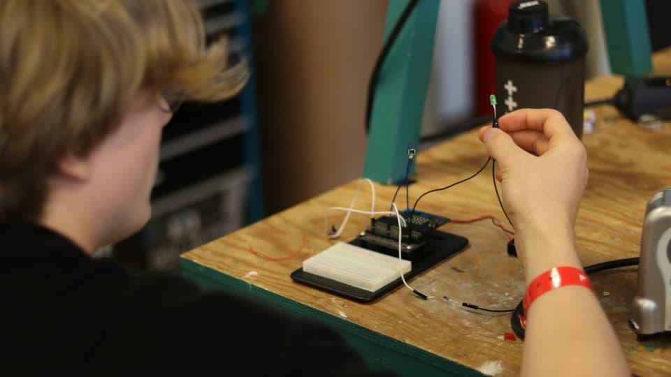 A person who works with electronics