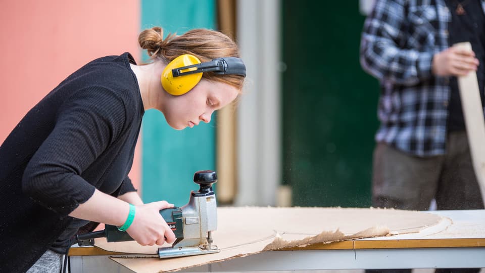 Studenterna på Industridesign, civilingenjör i teknisk design samt Grafisk design och kommunikation in action