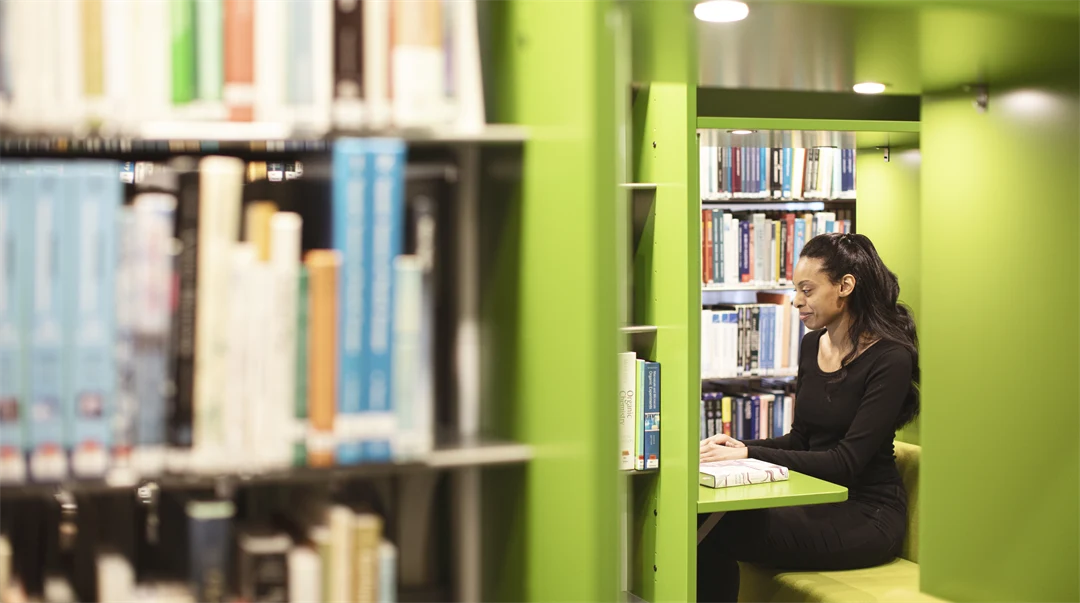 Reading student