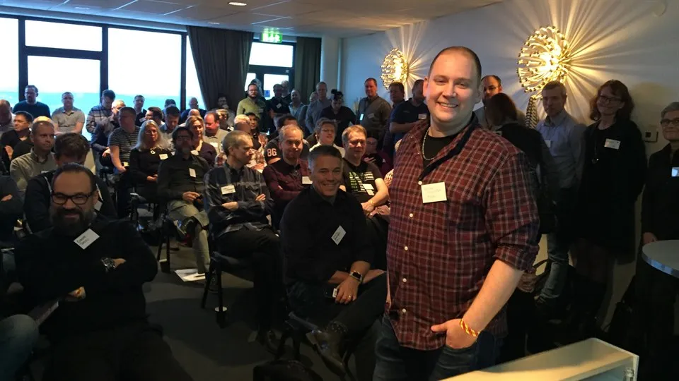 Stefan Forsström presenting at Försäkringskassan