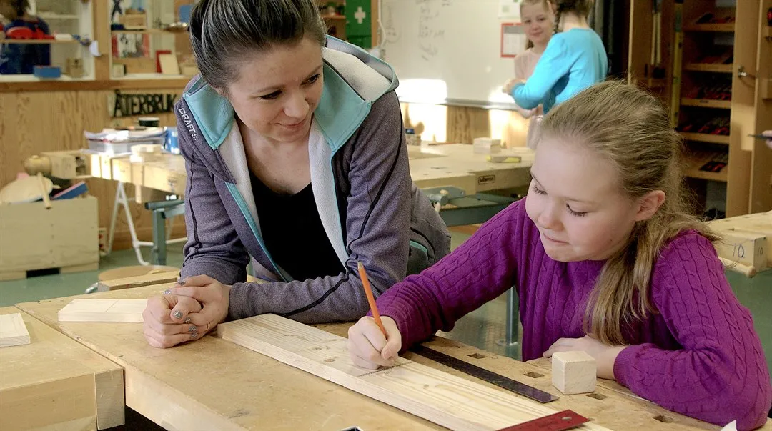 För mig har det varit värdefullt att få möta eleverna i många olika ämnen, för att få en större insikt i en lärares arbete.