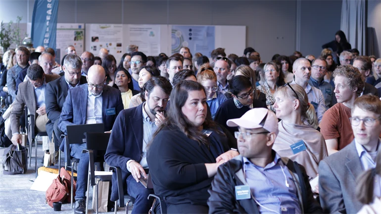 En överblick av publiken på konferensen Treesearch 2022