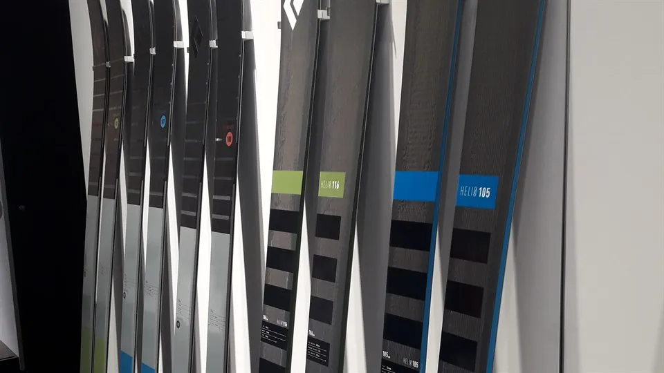 Skidor på ISPO mässan