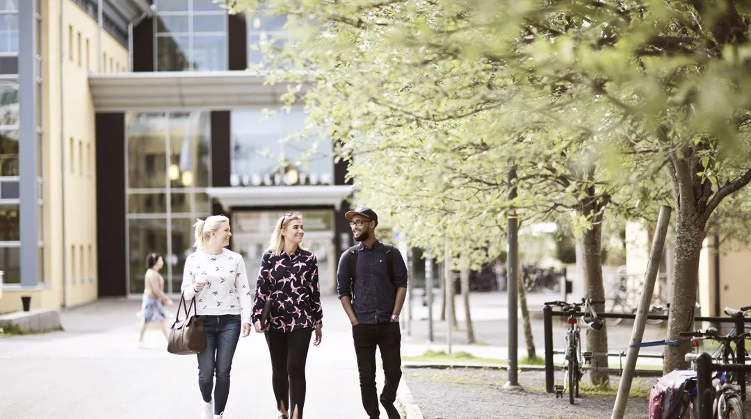 Studenter, utomhus, Östersund