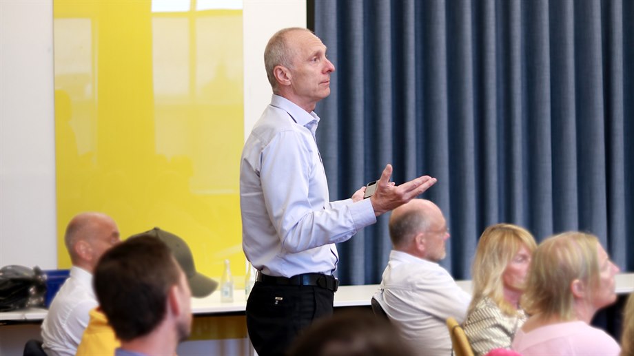 Peter Vomacka from Samling Näringsliv helped organize the event.