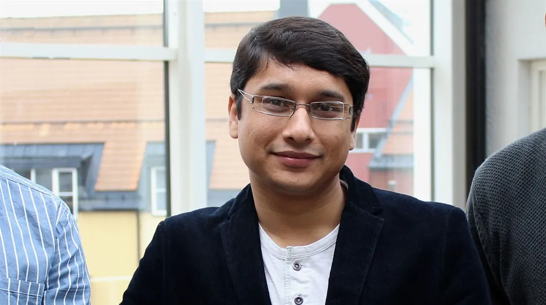 Syed-Ali Hassan 16x9